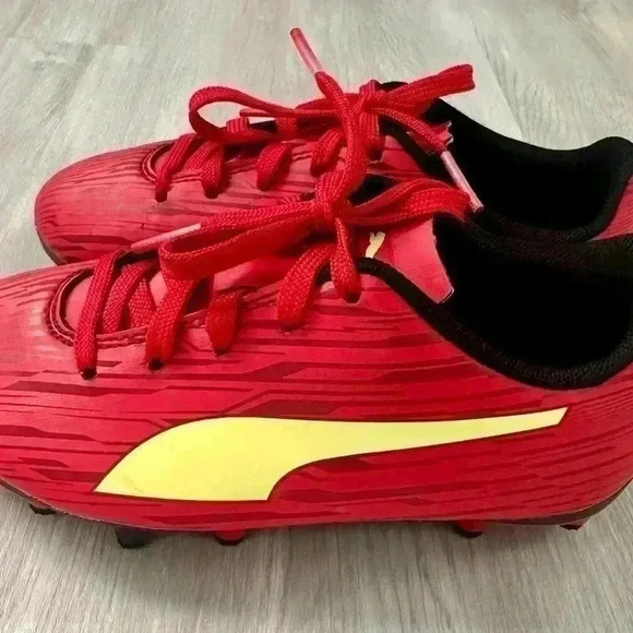 Rapido III kids Football Boots PUMA size 11 - Picture 5 of 8